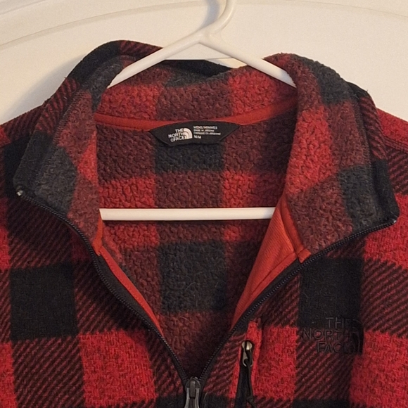 The North Face Red and Black Plaid Fleece Pullover - Picture 5 of 7